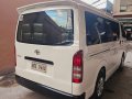 2017 Toyota Hiace Commuter 3.0 MT Manual Diesel-4