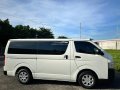 155k ALL-IN CASHOUT! 2020 HIACE COMMUTER 3.0 M/T-2