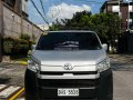 2023 Hiace Commuter Delux free transfer of ownership-5