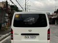 Toyota Hiace Commuter 2023 3.0Engine-1