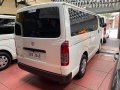 Toyota Hiace Commuter 3.0 2021 White-1