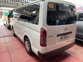 Toyota Hiace Commuter 3.0 2021 White-5
