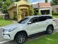 Toyota Fortuner V 4x2 Diesel Pearl White-11