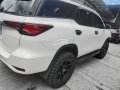 Low mileage Toyota Fortuner 2.4 G Automatic 2018 model-8