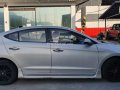Well kept 2016 Hyundai Elantra 1.6 GL AT for sale-3