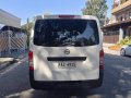 Very low mileage 2022 Nissan Urvan NV350 Manual-8