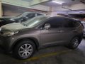 Honda CR-V 2.L AWD with 3rd row seat-6