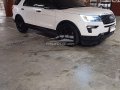 Selling used 2018 Ford Explorer Wagon -0