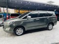 2016 Toyota Innova V Diesel Automatic Captain Seats-3
