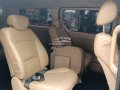 2009 Hyundai Starex Gold Automatic Diesel-3