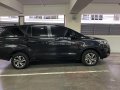 Toyota Innova 2022 2.8 E Diesel AT (Company Car) Low Milage-4