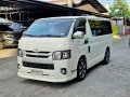 Toyota Hi Ace Commuter 3.0L 2018 MT-1