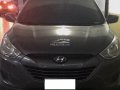 FOR SALE!!! Grey 2010 Hyundai Tucson  2.0 GL 6AT 2WD affordable price-2