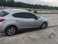 2018 Mazda 3 hatchback-1