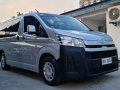 Pre-owned 2022 Toyota Hiace  Commuter Deluxe for sale in good condition-1