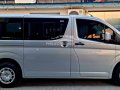 Pre-owned 2022 Toyota Hiace  Commuter Deluxe for sale in good condition-4