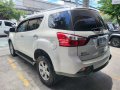 Isuzu MUX 2015 2.5 LS-A Automatic-3