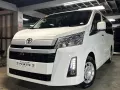 2020 Toyota Hiace Commuter Deluxe M/T GL Look-3