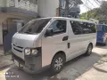 Toyota hi ace commuter 3.0 manual 60k odo no issues desiel and go -5