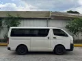 Toyota Hiace Commuter 3.0 2023-1