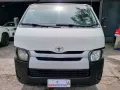 Toyota Hiace 2019 3.0 Commuter Manual-0