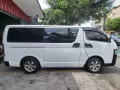 Toyota Hiace 2019 3.0 Commuter Manual-6