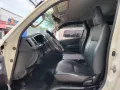 Toyota Hiace 2019 3.0 Commuter Manual-9