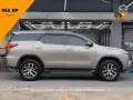 2017 Toyota Fortuner 2.4 V 4x2 Automatic-14