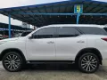 Pre-owned White 2018 Toyota Fortuner  2.8 V Diesel 4x4 AT for sale-3