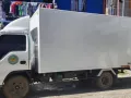 Isuzu Close Van NPR-1