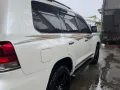 HOT!!! 2017 Toyota Land Cruiser LC200 Premium for sale at affordable price-3