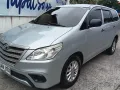 2015 Toyota Innova E  2.5 Manual Diesel -1