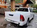 2022 Toyota Hilux J 4x2 MT Diesel-9