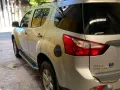 2017 Isuzu Mux LS 2.5 Manual-3