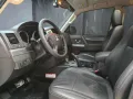 HOT!!!! 2017 Mitsubishi Pajero 4x4 for sale at affordable price!-6