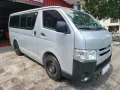 Toyota Hiace 2022 3.0 Commuter Manual-7