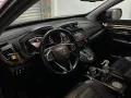 2018 CR-V TOP OF THE LINE w air suspension and mags-6