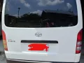 Toyota Hiace Manual Commuter 3.0 2019-8