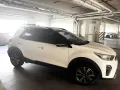  2023  white Kia stonic, with front/rear dashcam, ceramic coating-2