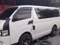 Hiace commuter 2019 -3