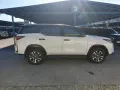 Sell White 2023 Toyota Fortuner 2.8 LTD Pearl Diesel 4x4 AT in used-3