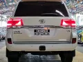 2014 Toyota LC 200 4.5 A/t 4X4 Dubai Version, Platinum Edition ₱3.250-4