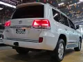 2014 Toyota LC 200 4.5 A/t 4X4 Dubai Version, Platinum Edition ₱3.250-7