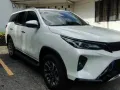 Pre-owned 2024 Toyota Fortuner 2.8 Q Pearl Diesel 4x2 AT for sale in excellent condition-3