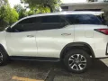 Pre-owned 2024 Toyota Fortuner 2.8 Q Pearl Diesel 4x2 AT for sale in excellent condition-2