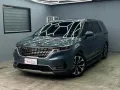 Almost brand new - 2023 Kia Carnival SX-0