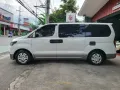Hyundai Grand Starex 2020 2.5 Gold Automatic-2