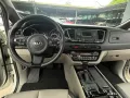 2016 Kia Carnival-12