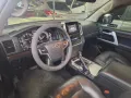 2019 Toyota Land Cruiser Automatic -9