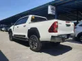 HOT sale! White 2024 Toyota Hilux Pickup cheap price-4